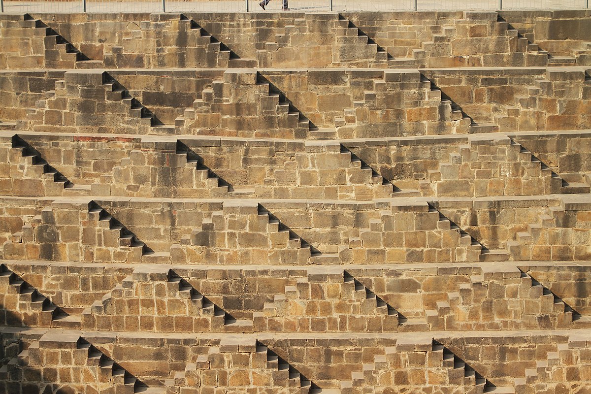 pozzo chand baori, india