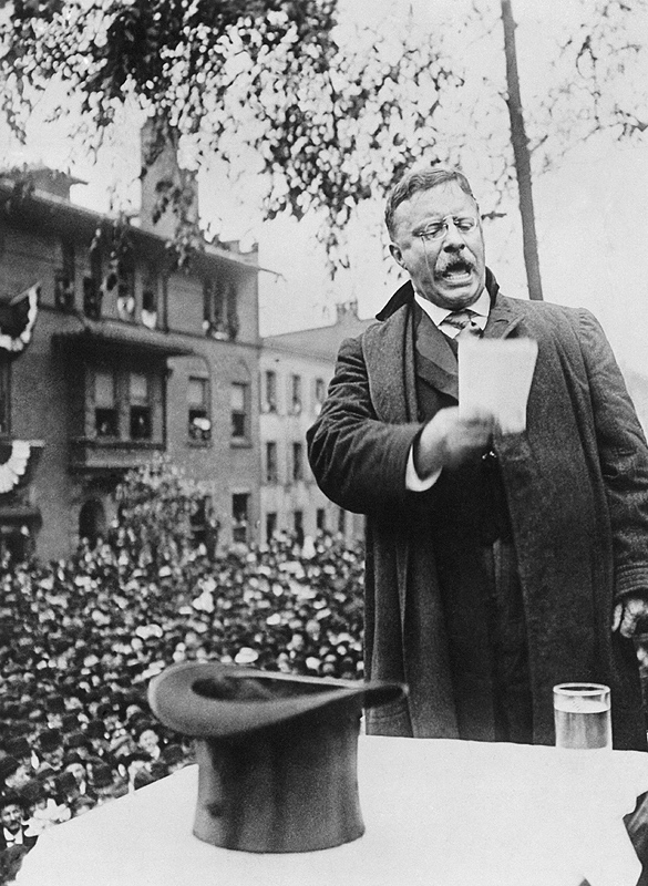 Roosevelt in un discorso pubblico del 1912