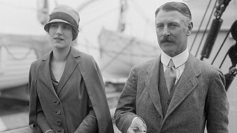 Lady Mary e Sir Cecil Chubb sulla RMS Aquitania, 1926
